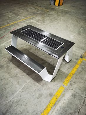Парковий столик з сонячною батареєю та лавочкою для підзарядки гаджетів SMART EKO CITY Model SC61