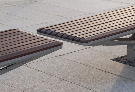 Simona park bench