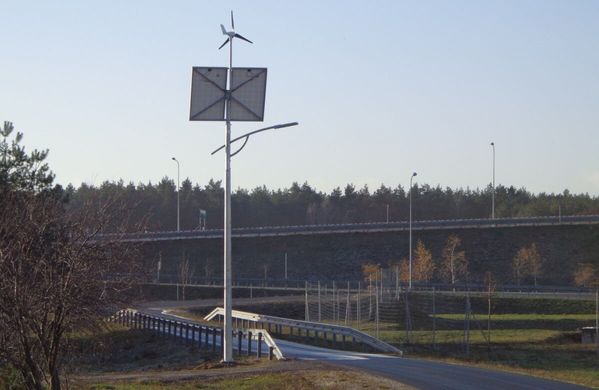 Hybrid street lighting kit for wind turbine and solar panel SHLP 8M-40/400/400