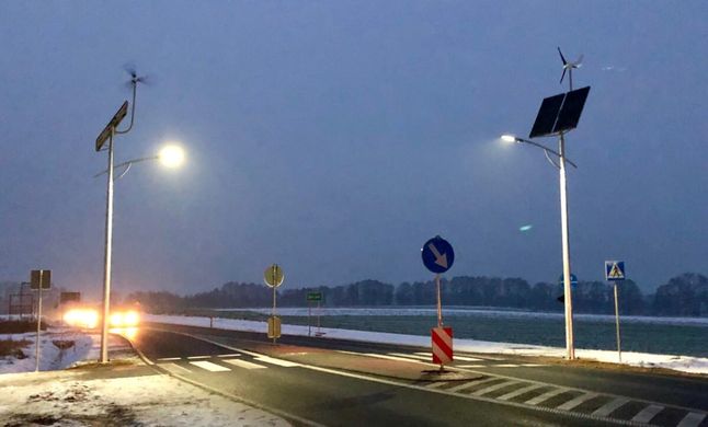 Hybrid street lighting kit for wind turbine and solar panel SHLP 8M-50/400/500