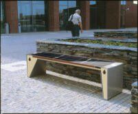 Парковая скамейка с солнечной батареей, беспроводной зарядкой для телефонов Qi, USB, Wi-Fi и LED подсветкой SMART EKO CITY Model SC49