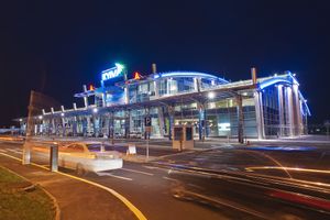 Аеропорт Київ (Жуляни) термінал А,проектування та поставка освітлювального обладнання
