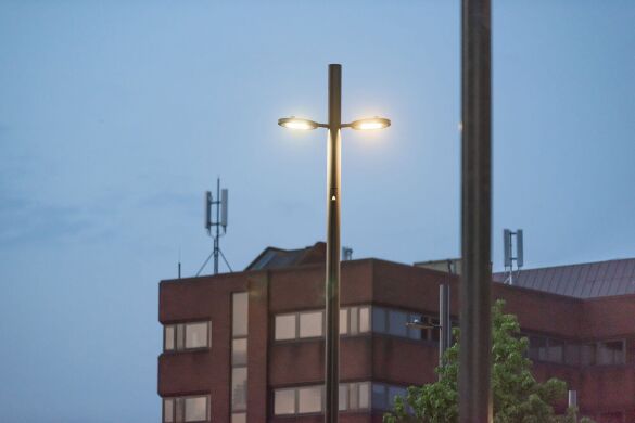 LED street luminaire Schreder Yoa Midi 8.7 Вт - 116 Вт