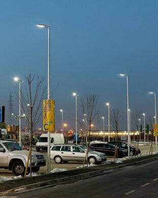 LED street luminaire Schreder Avento 1 - 71 Watt